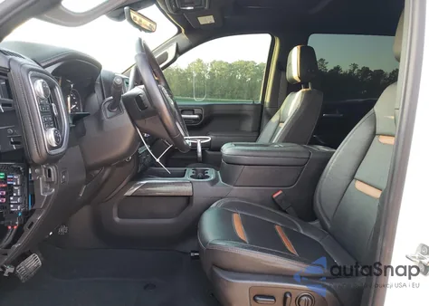 2021 GMC Sierra K1500 At4 из США, поврежденный, VIN 3GTU9EET4MG323962